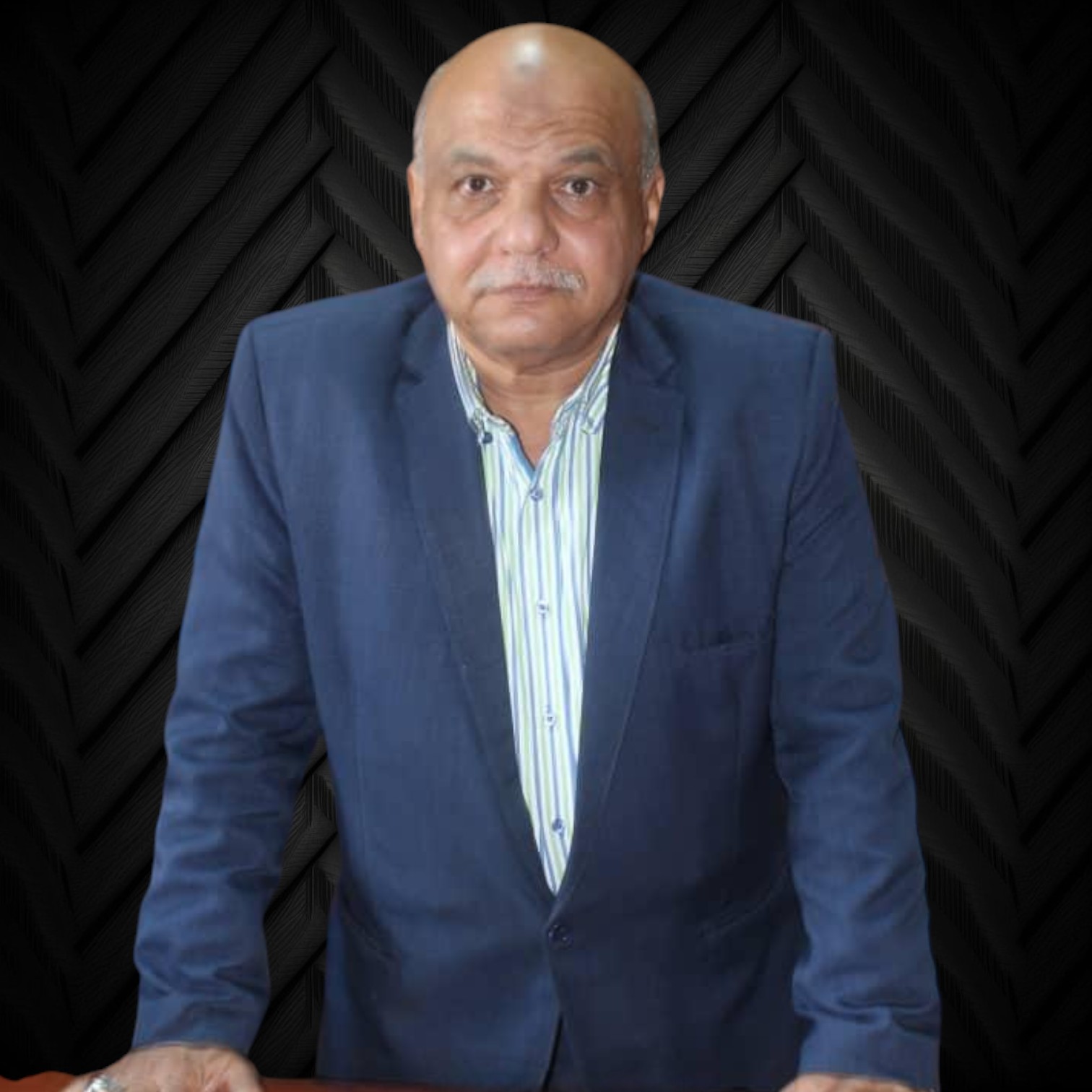 المحاسب أيمن حسين عبد العزيز